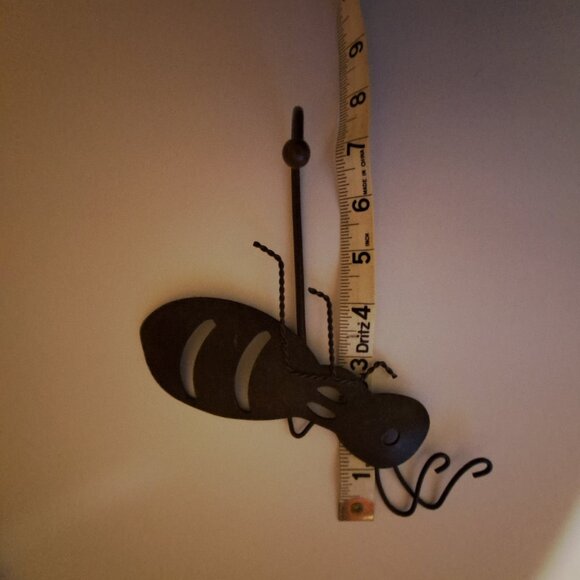 Super Cute metal BUG Hooks - Picture 11 of 12